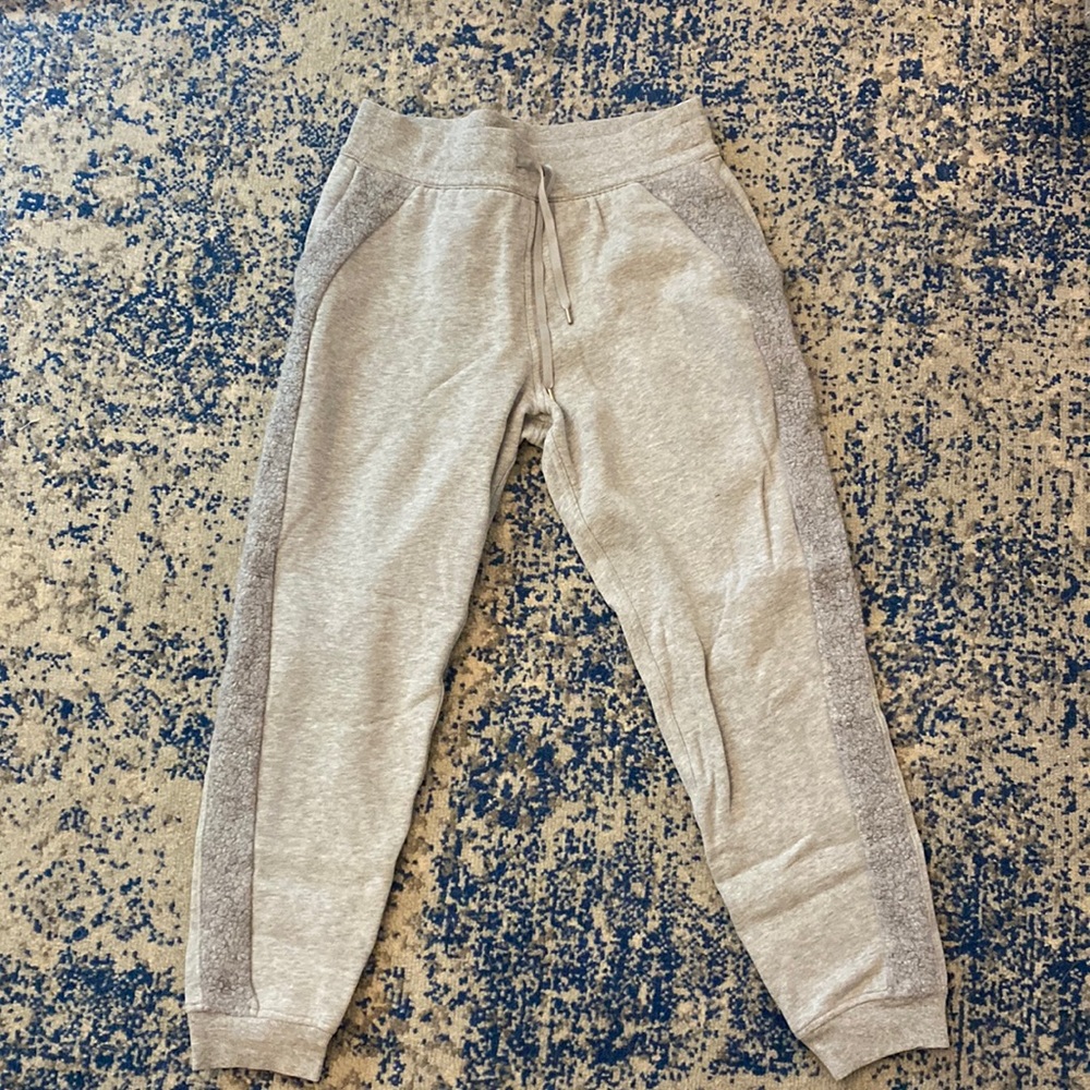Lululemon scuba joggers